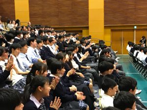 芸術鑑賞会(3学年)