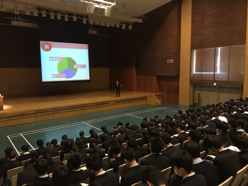 進路講演会(２学年普通科)