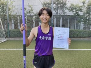 陸上競技部　男子やり投げ都大会出場決定